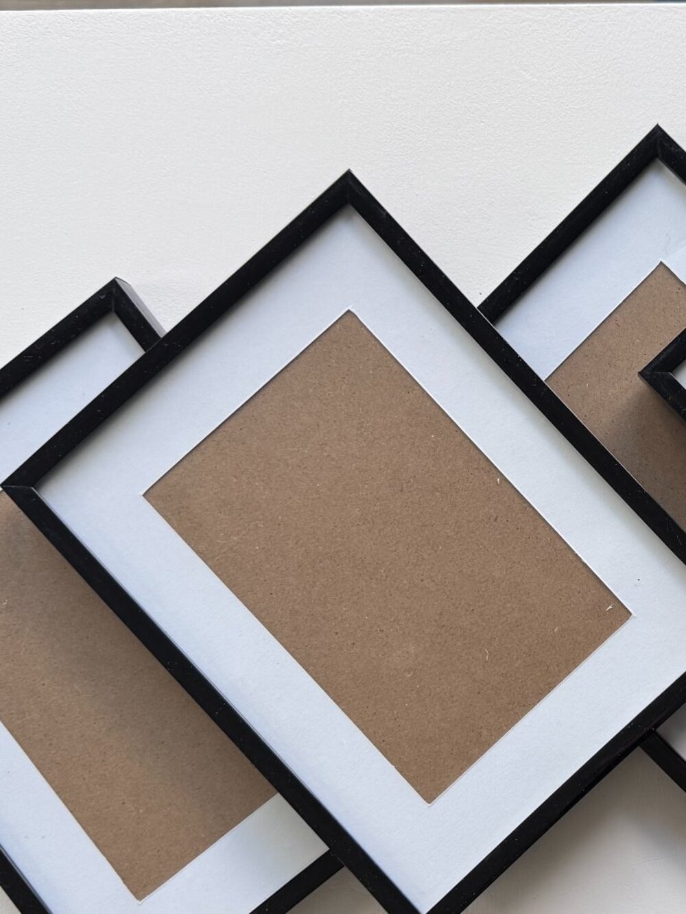 Black Minimalist Picture Frames (5 Included),Modern Lines, 4"x6" Photo, New - Picture 3 of 5